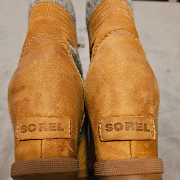 SOREL Joan of Arctic - Lexie Wedge Boots - Size 8.5 - Camel Felt - Picture 9 of 13
